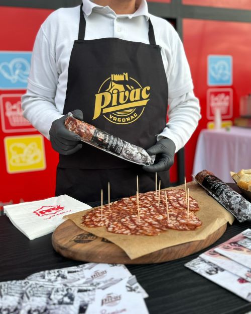 Renovirana i proširena PPK market-mesnica otvorila vrata kupcima