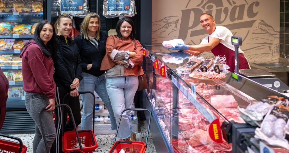 Brinje dobilo novu PIVAC market-mesnicu: više od 2.500 proizvoda i posebna iznenađenja za kupce